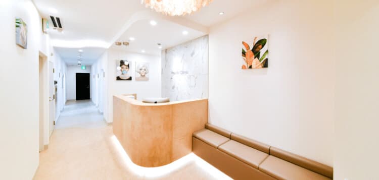 Reala Clinic新宿院